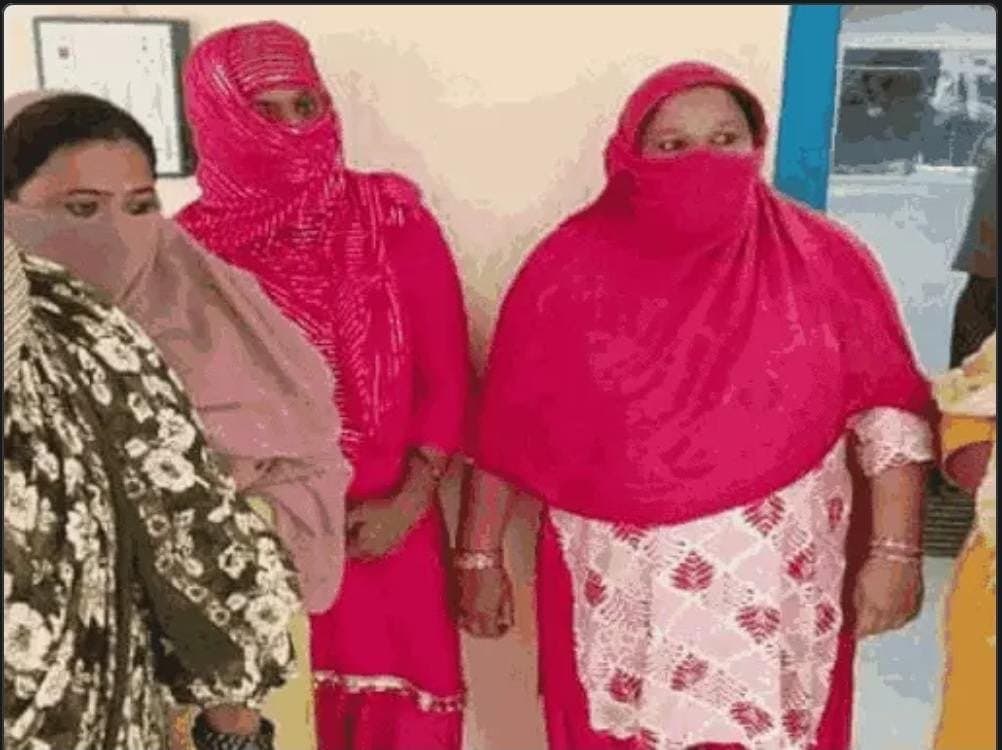 गोरखपुर में नेग नहीं मिलने पर लूटपाटः किन्नर बनकर महिलाएं करती थीं वारदात, कार से दरोगा को कुचलने की कोशिश, अरेस्ट