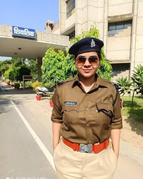 बरेली CO सिटी दीप शिखा पर गिरी गाज ₹200000 रिश्वत मांगने की पाई गई दोषी शासन से हुई अटैच बड़ी कार्यवाही की संभावना।
