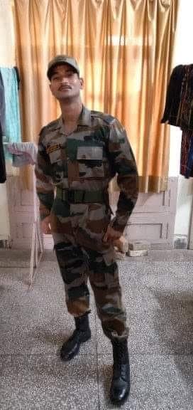 आतंकवादियों से मुठभेड़ के दौरान एक जवान शहीद.