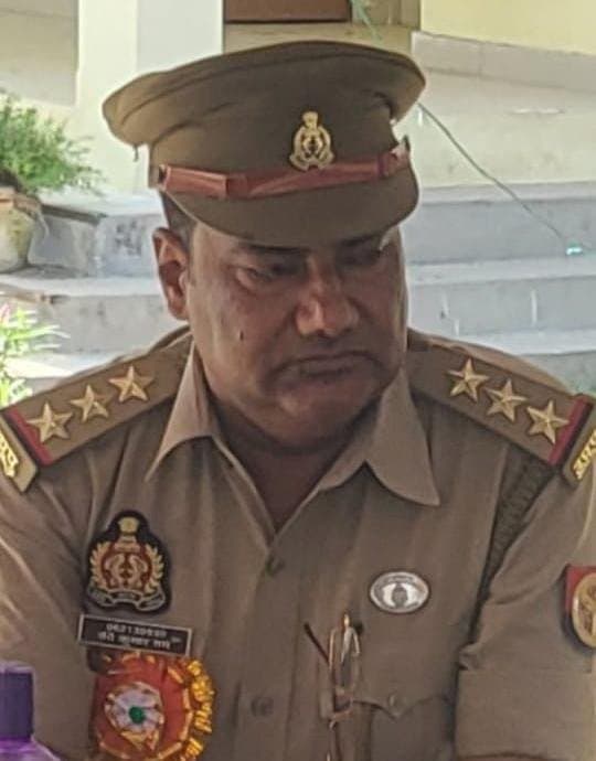 इंस्पेक्टर अहिरौली रवि राय को मिला भारत सरकार के गृह मंत्रालय का उत्कृष्ट सेवा पदक।