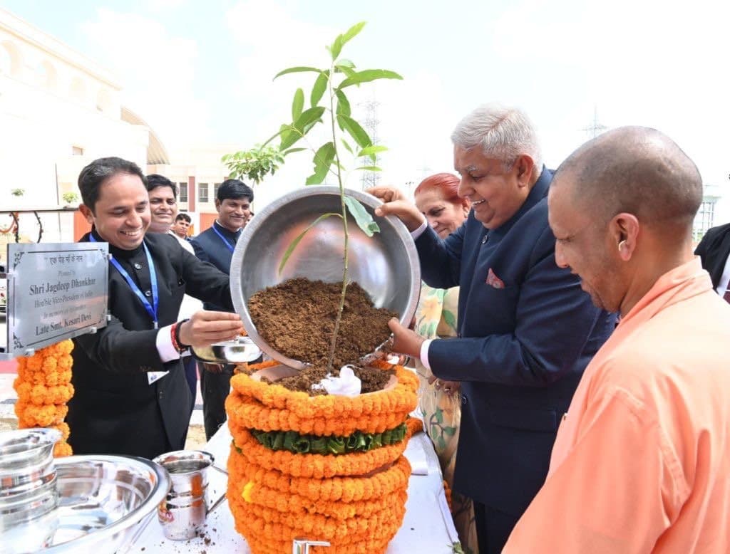 शिक्षा, स्वास्थ्य और निवेश का ड्रीम डेस्टिनेशन बना गोरखपुर : मुख्यमंत्री