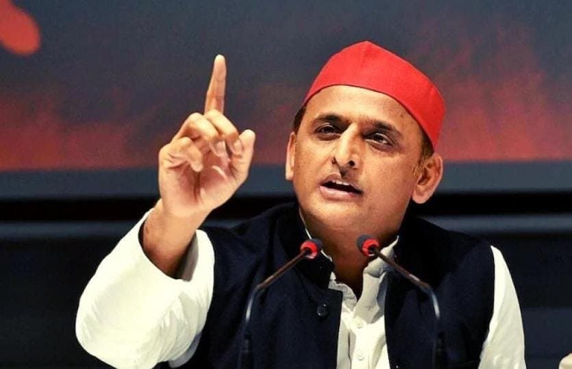 2027 में समाजवादी पार्टी की सरकार बनते ही बुलडोजरों का रुख गोरखपुर की तरफ होगा, अखिलेश यादव