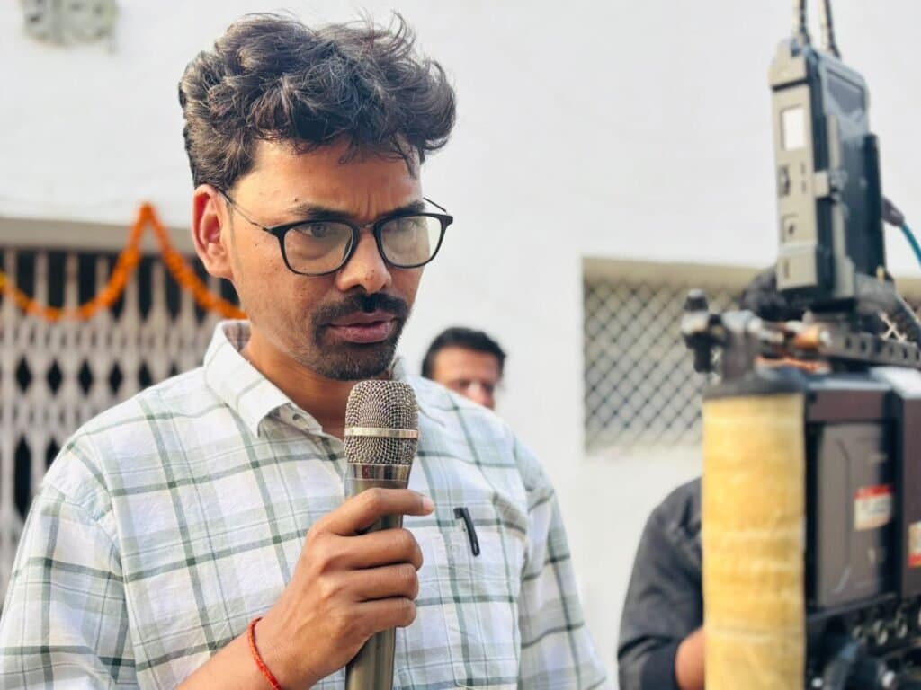 दिनेश पाल कर रहे हैं स्क्रिप्चर एंटरटेनमेंट की भोजपुरी फिल्म ‘प्यारी’ की शूटिंग