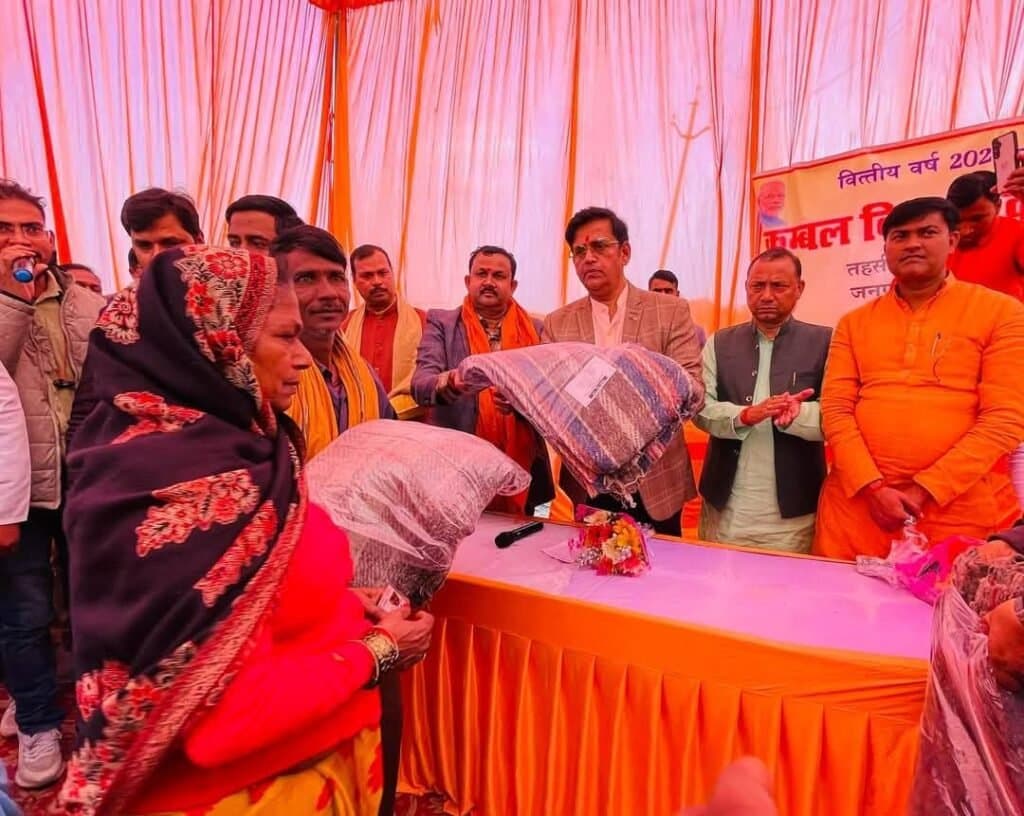 मानव सेवा पुनीत काम सांसद रवि किशन