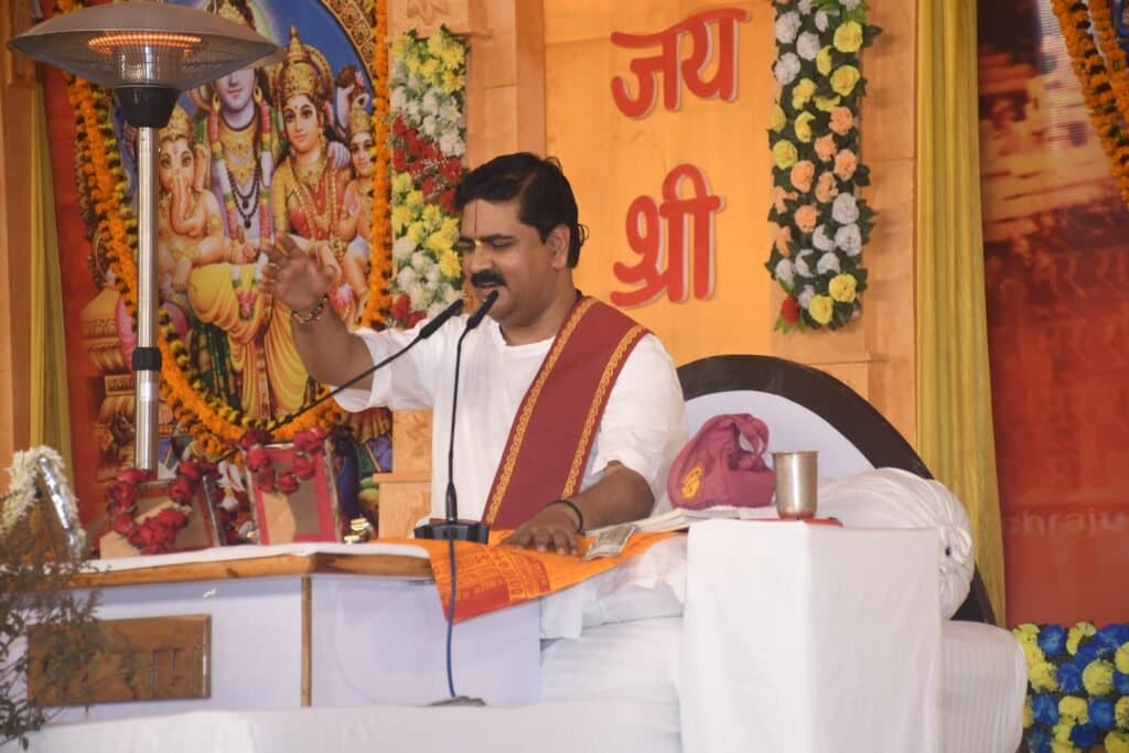 पिता जो अपनी मर्जी से दे वह दान है, दहेज न मांगें: राजनजी