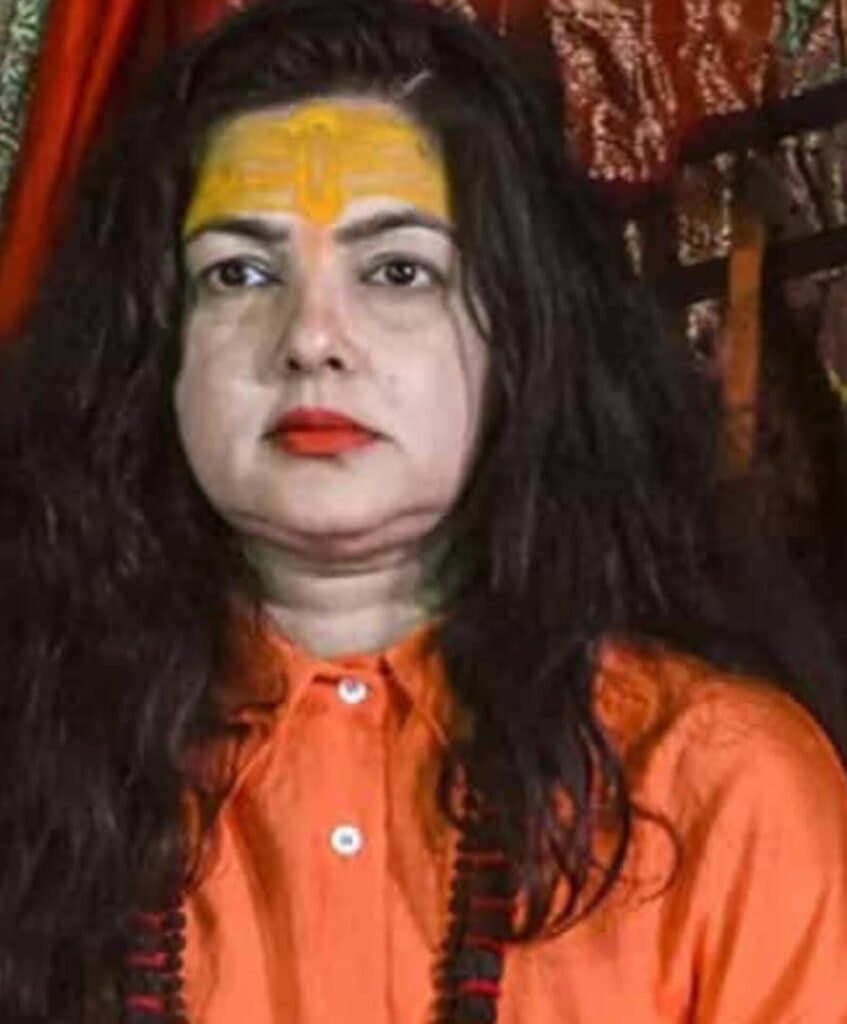 महामंडलेश्वर बनते ही पद से किया गया निष्कासित