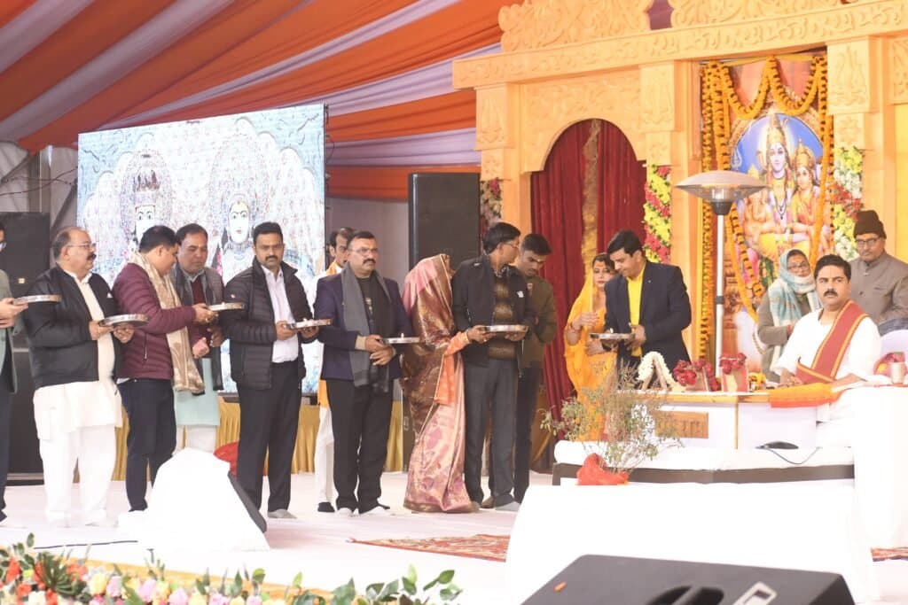 निष्ठा सदैव अपरिवर्तनीय होनी चाहिए