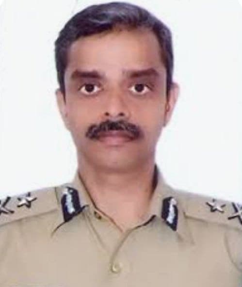 यूपी के सीनियर IPS आशीष गुप्ता ने मांगा वीआरएस