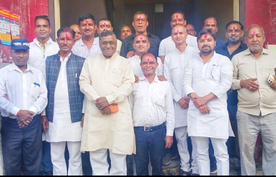 जायसवाल समाज ने मनाया होली मिलन समारोह