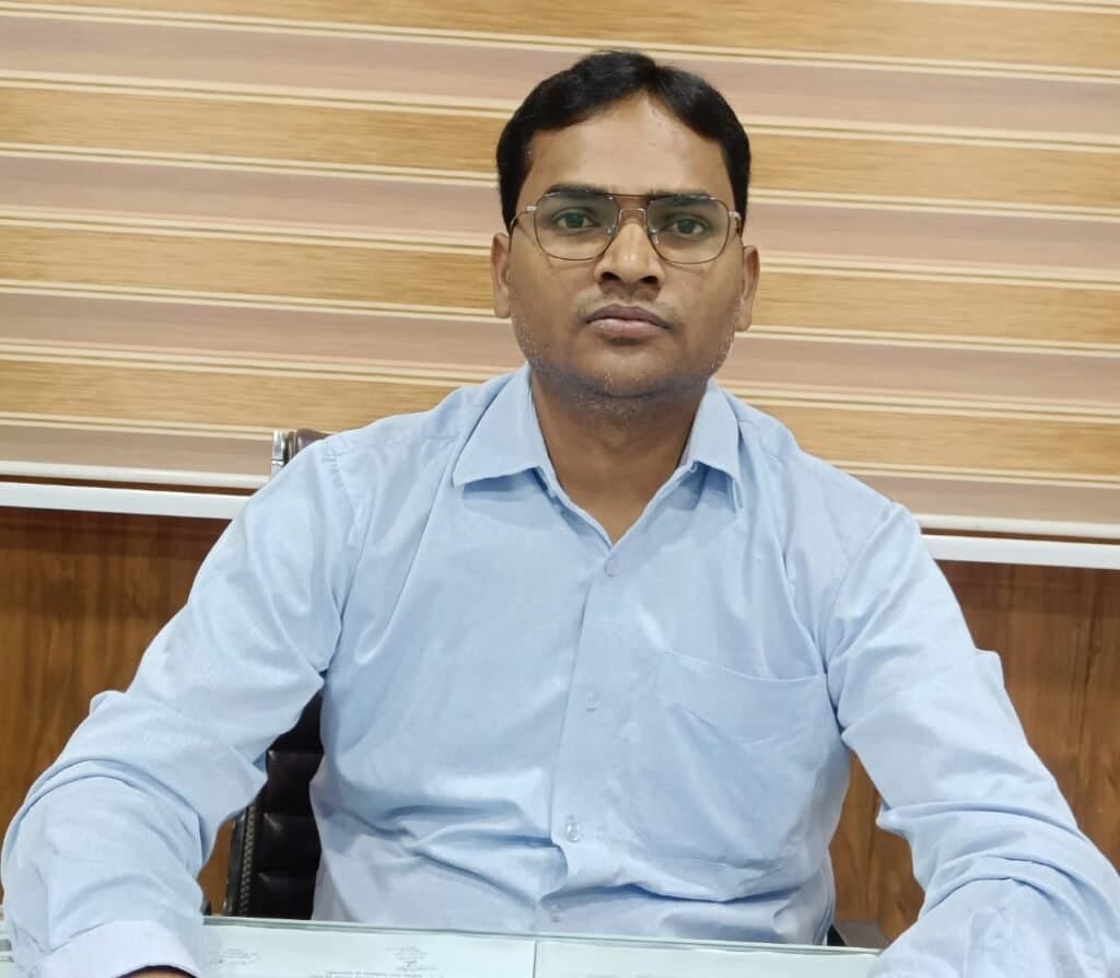 नवागत तहसीलदार ज्ञान प्रताप सिंह ने पदभार किया ग्रहण