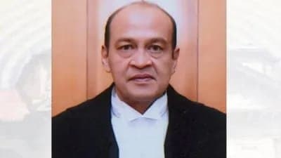 कैश कांड में घिरे जस्टिस यशवंत वर्मा ने इलाहाबाद हाईकोर्ट में शपथ ली, दिल्ली हाईकोर्ट से हुआ था तबादला