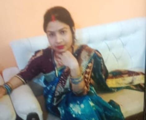 पति ने पत्नी का चाकू से गला रेत कर हत्या करने के बाद पहुंच गया थाने