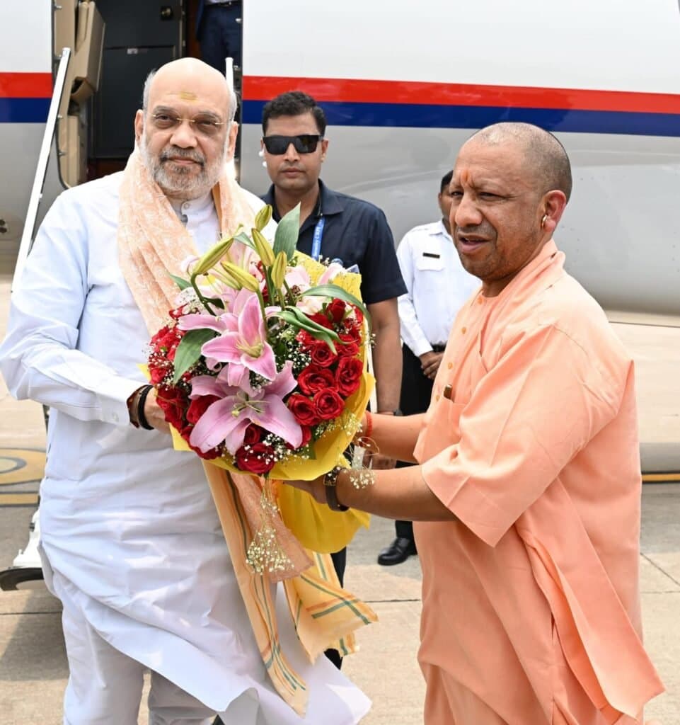 गृह मंत्री अमित शाह पहुंचे लखनऊ
