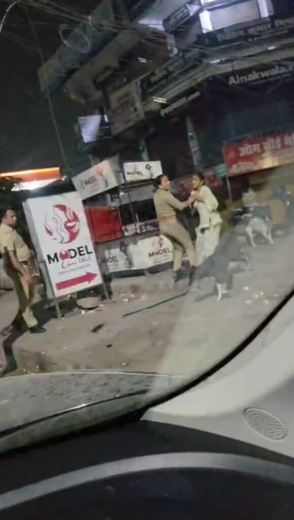 मॉडल चाय वाली सिमरन के साथ पुलिस में किया अभद्र व्यवहार व मारपीट