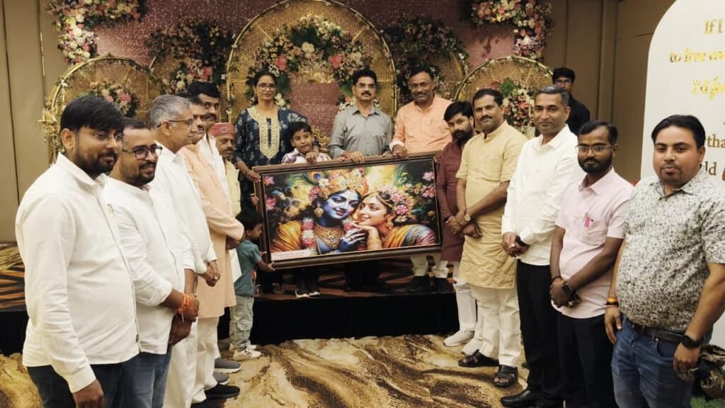 नगर पंचायत अध्यक्षों ने दी अपर जिलाधिकारी प्रशासन को भावभीनी विदाई
