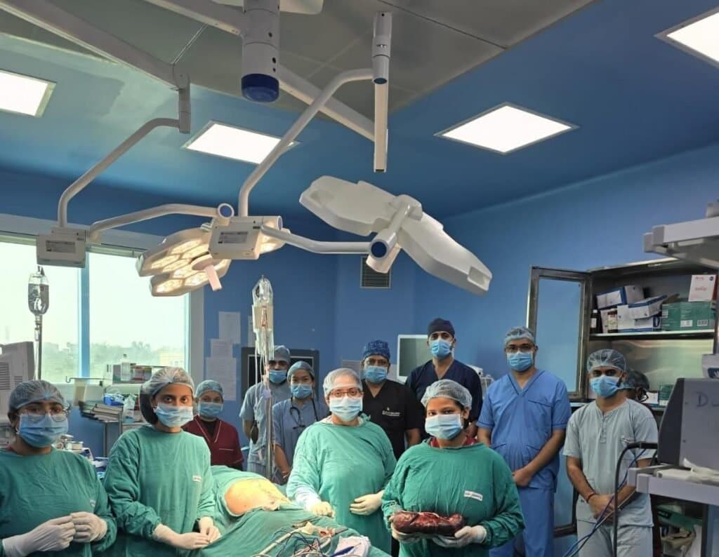 एम्स गोरखपुर में पहली बार सूजनयुक्त आंत्र रोग या आंतों का सूजन संबंधी रोग (IBD) के इलाज में बड़ी उपलब्धि
