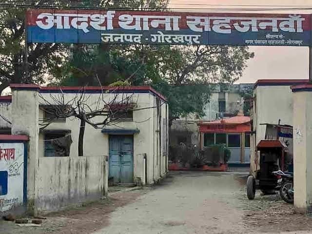 बिजली का बल्ब बंद करने को लेकर दो सगे भाई भिड़े, दोनों पक्षों से पांच पर केस दर्ज