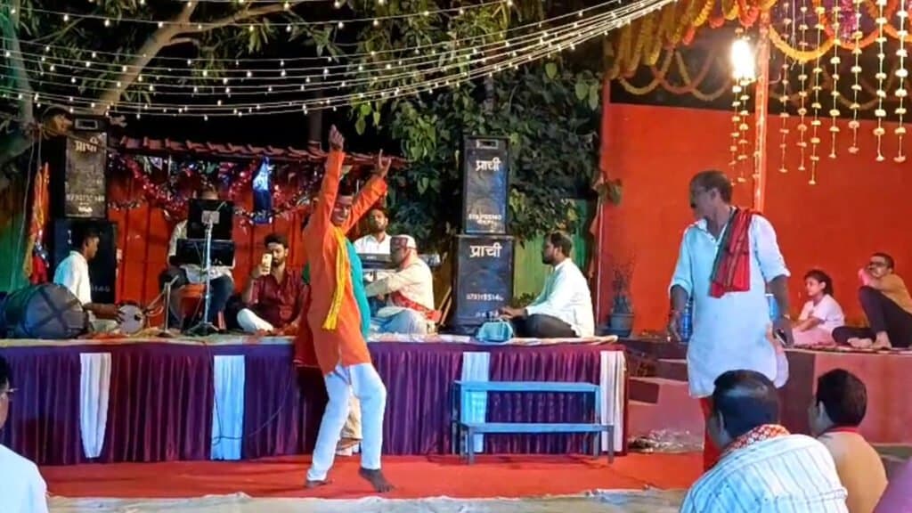 भक्ति रस में झूमा बालाजी मंदिर दरबार