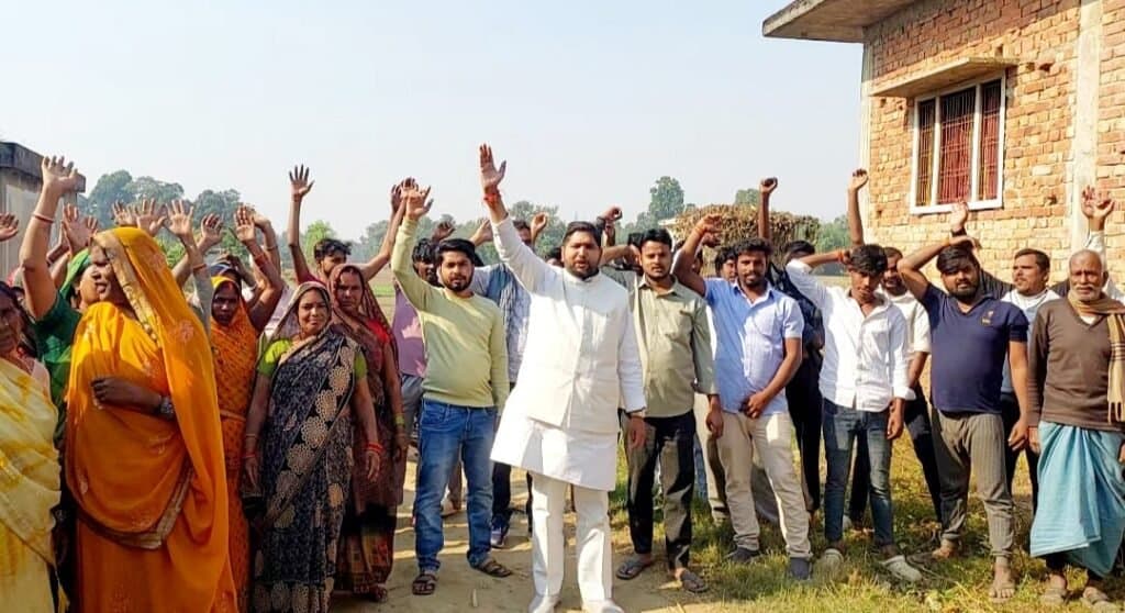मिशन जन कल्याण के अंतर्गत ओबीसी पार्टी ने प्रदर्शन कर मार्च निकाला
