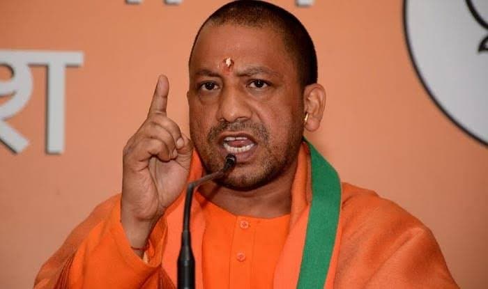 CM योगी द्वारा गोरखपुर में विभिन्न परियोजनाओं का शुभारंभ।