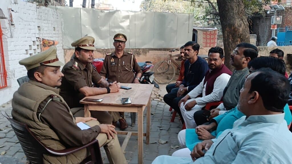 होली, रमजान व ईद को लेकर नखास चौकी पर शांति समिति की बैठक