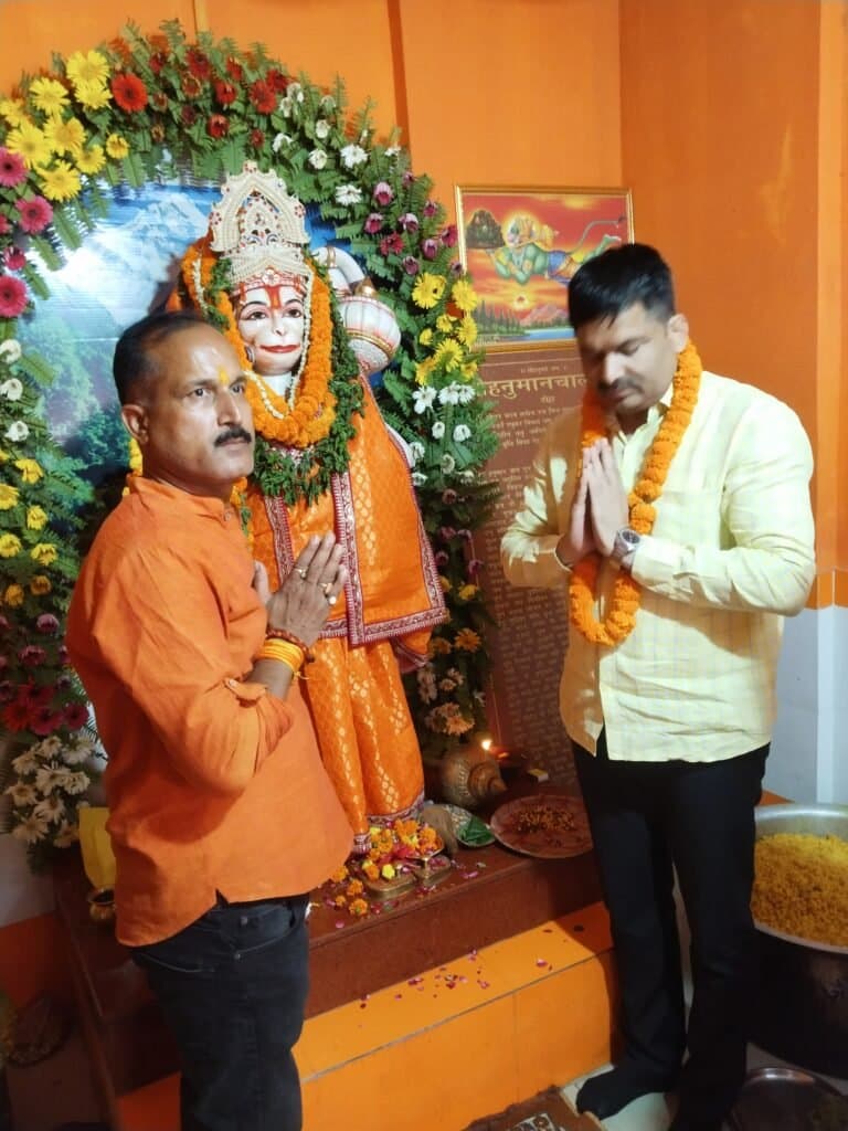 धूमधाम से मनाया गया बालाजी मंदिर स्थापना दिवस