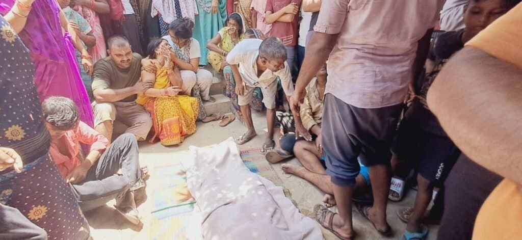बेलीपार के व्यापारी की पोखरे में डूबने से मौत
