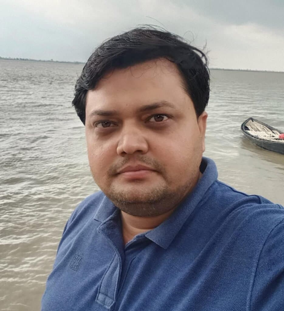 नपं स्थित पोखरियों के नीलामी न होने से हो रहे राजस्व की हानी को लेकर सभासद ने सौंपा पत्रक