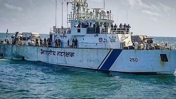 भारत में घुसपैठ को रोकने के लिए एक्शन में तटरक्षक बल, अंतरराष्ट्रीय समुद्री सीमा की चौबीसों घंटे निगरानी
