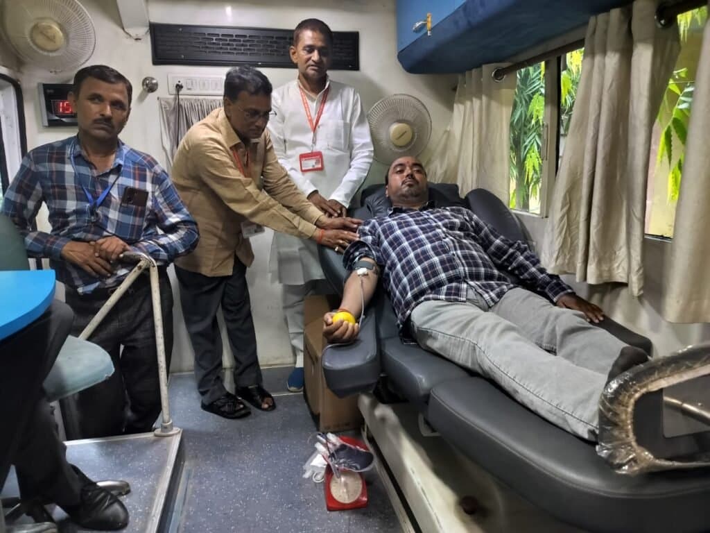 इंडियन रेडक्रॉस सोसायटी के तत्वाधान में रक्तदान शिविर का हुआ आयोजन