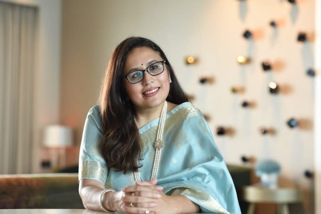 दीक्षांत समारोह में श्रीमती राधिका गुप्ता को मानद डॉक्टरेट की उपाधि, कार्य परिषद की स्वीकृत
