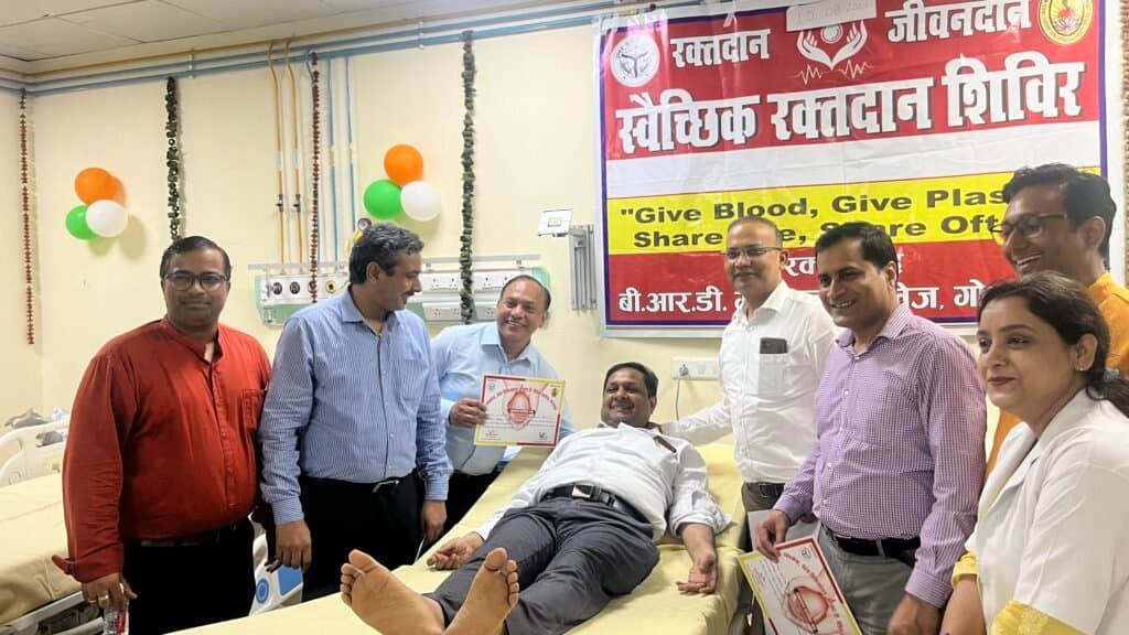 गणतंत्र दिवस के अवसर पर बड़ी संख्या में हुआ स्वैच्छिक रक्तदान