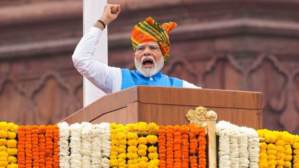 आजादी के बाद पीएम मोदी ने स्वतंत्रता दिवस पर दिया सबसे लंबा भाषण, तोड़ दिया अपना ही रिकॉर्ड