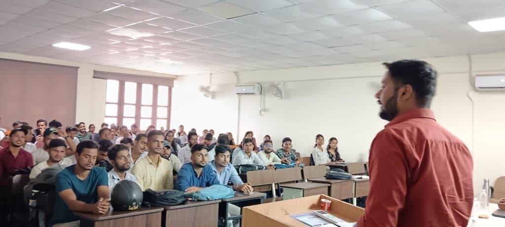 “दी दी उ गोरखपुर विश्वविद्यालय के कृषि संस्थान मे प्री-प्लेसमेन्ट सेमिनार का आयोजन”.
