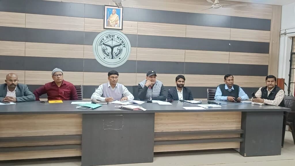 एग्री स्टैक के कार्यों में लाया जाए तेजी: सदर तहसीलदार