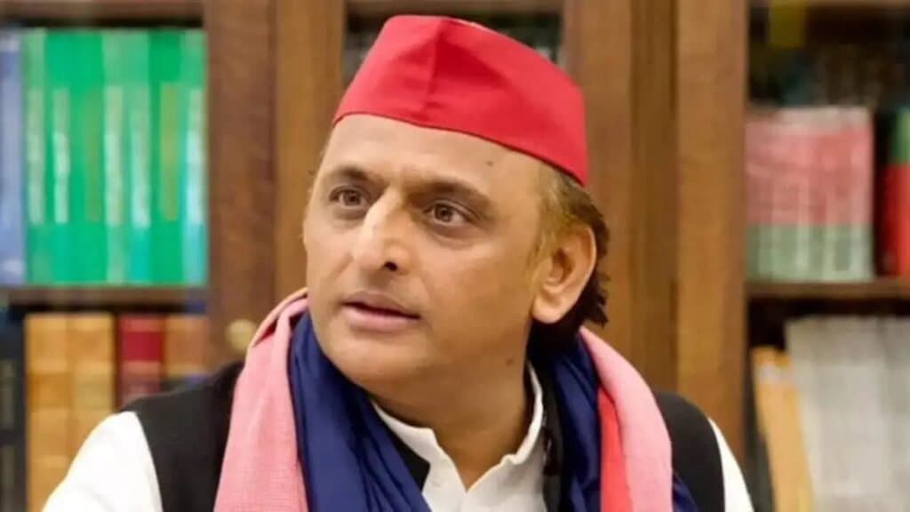 ‘निकाल बाहर कर देंगे तुम्हें’, राणा सांगा विवाद के सवाल पर भड़के सपा प्रमुख