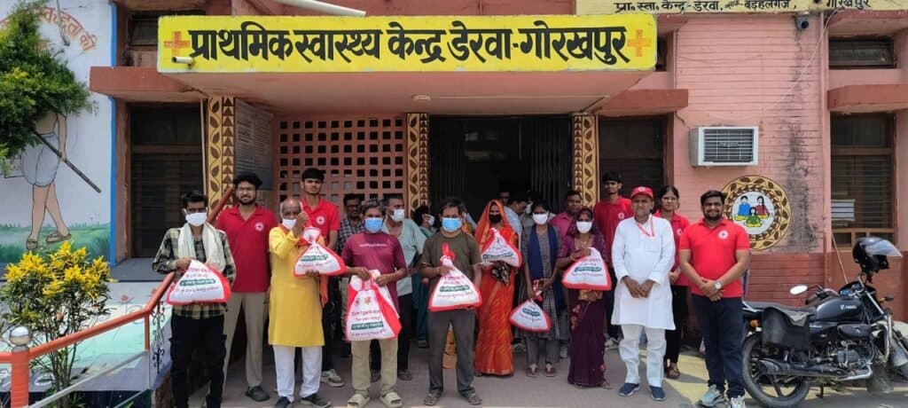 क्षय रोग पीड़ितो में वितरीत किया पोषण पोटली