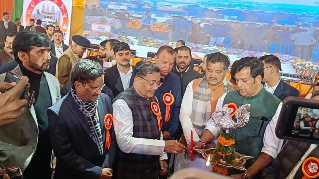 चम्पा देवी पार्क में गोरखपुर महोत्सव का भव्य आगाज़, संस्कृति-पर्यटन की अनूठी झलक