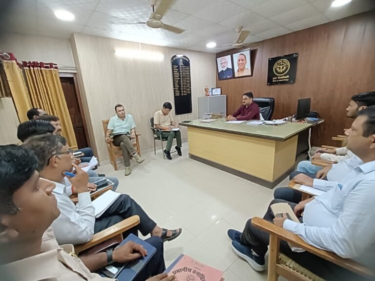 कर कंतेनर शत प्रतिशत वसूल किया जाए _एडीएम वित्त