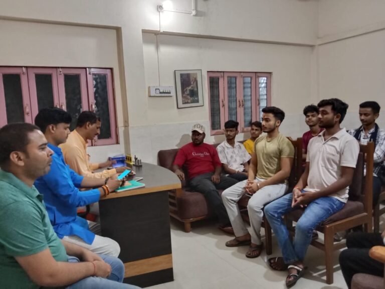 बजरंग दल की बैठक चौरी चौरा में संपन्न हुई