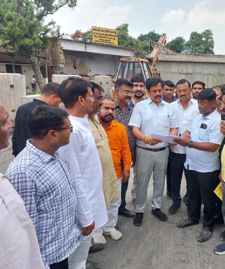 कार्यों को निर्धारित समय पर पूरा करें काम