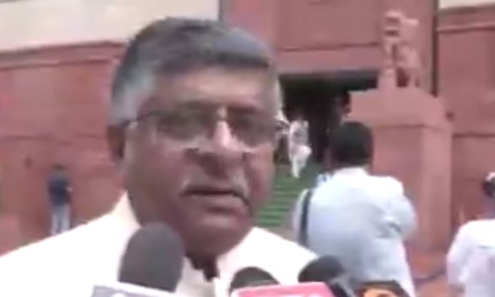 370 समाप्त हुए 5 साल पूरे हो गए हैं, कश्मीर तरक्की के रास्ते पर बढ़ रहा है वहां शांति है