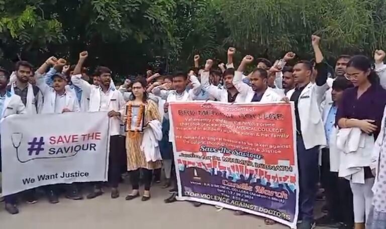 कोलकाता की आंच गोरखपुर तक