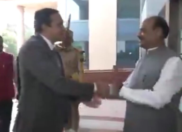 लोकसभा अध्यक्ष ओम बिरला ने मॉरीशस के नेशनल असेंबली के अध्यक्ष एड्रियन चार्ल्स डुवल का स्वागत किया