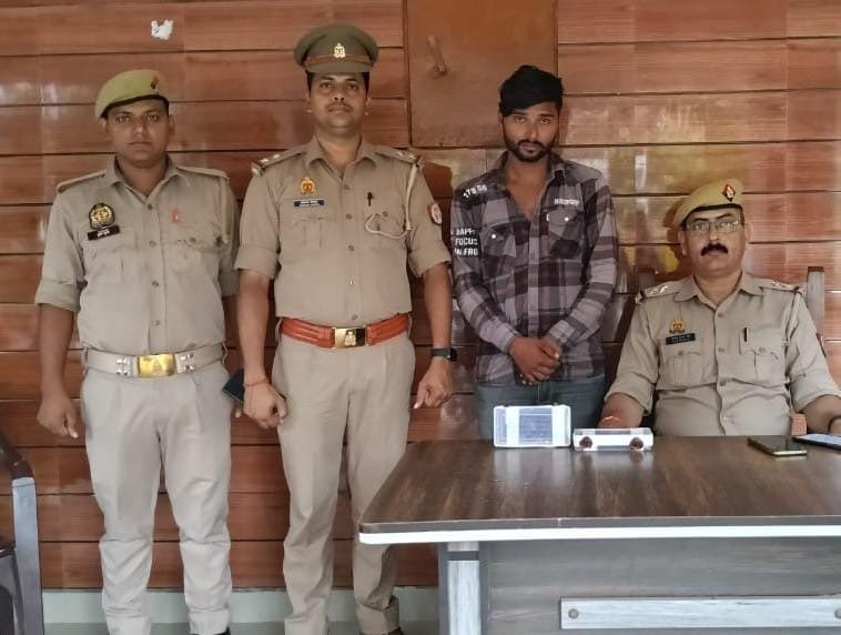 सूर्य विहार पुलिस चौकी के पास लूट की घटना को अंजाम