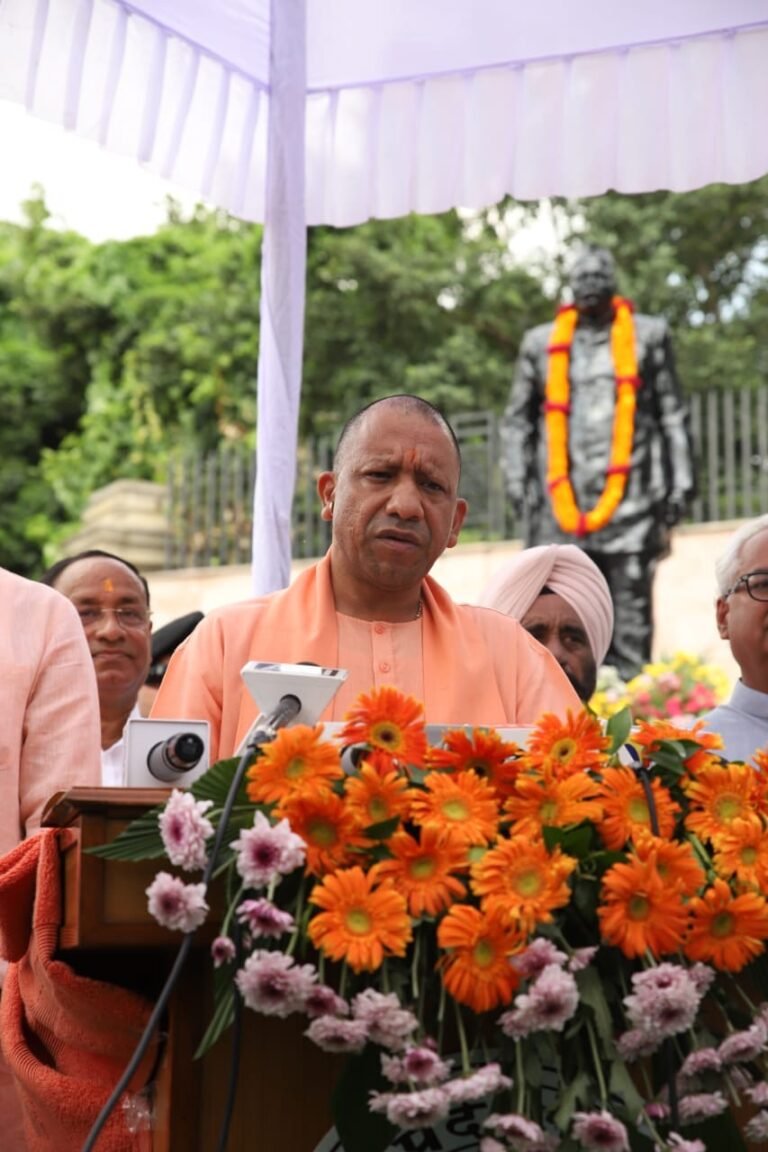 अविभाजित उत्तर प्रदेश और आंतरिक सुरक्षा के लिए पं. गोविंद वल्लभ पंत जी द्वारा किए गए कार्य सदैव स्मरणीय रहेंगेः सीएम योगी