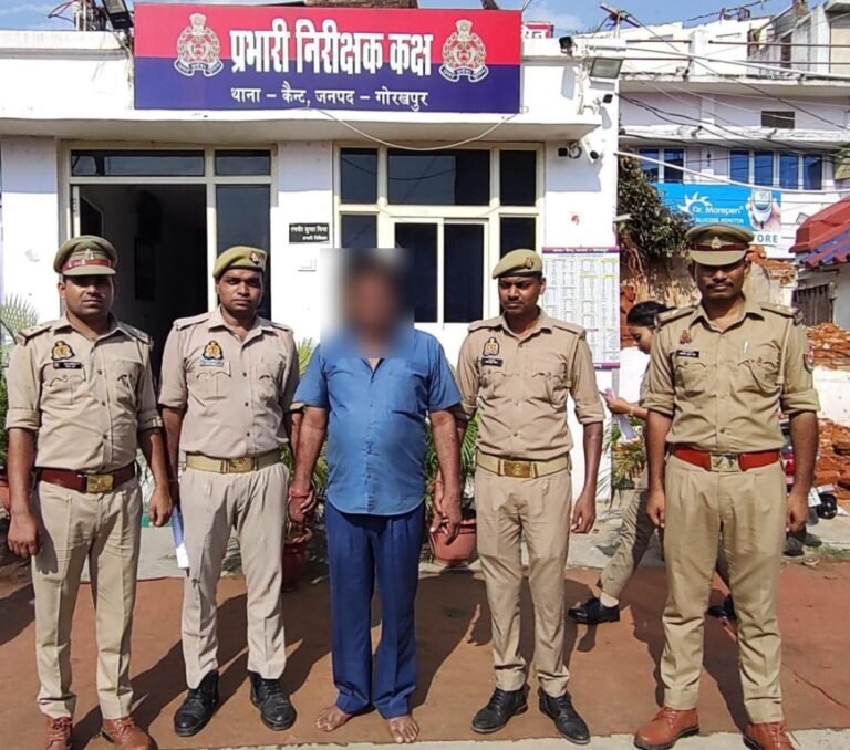 कूटरचित स्टाम्प का खरीद-फरोख्त करने के आरोप में 25,000 रुपये का ईनामिया बदमाश को एसओजी टीम ने किया गिरफ्तार