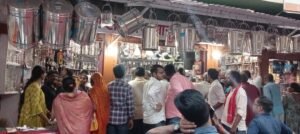 धनतेरस पर हो रही जमकर खरीददारी, सोना-चांदी की खरीददारी पर दिखा महंगाई का असर