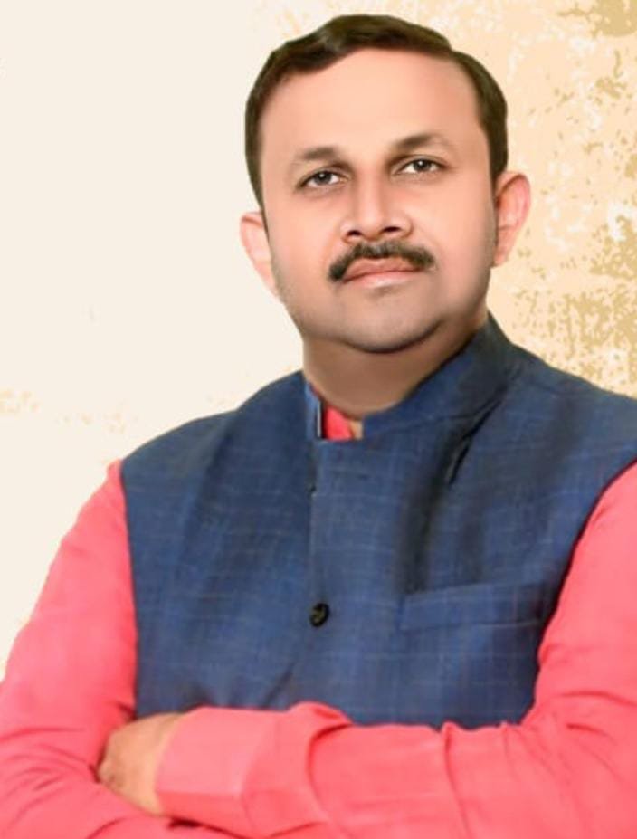 विधायक ने अंग्रेजी नये वर्ष की दी शुभकामनाए