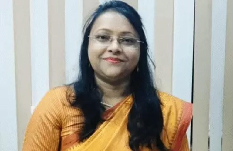 मथुरा की डीपीआरओ गिरफ्तार